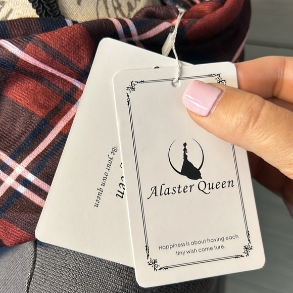 NWT Alaster Queen Woman’s Long Sleeve Plaid Cowl Neck Tunic Dress - Picture 9 of 9